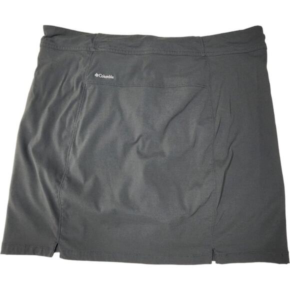 Columbia Omni‎ Shield Skort Charcoal Size 14 - Picture 2 of 11